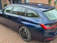 Gebraucht BMW 330 Advantage 258 PS (189 kW) 2021 Blau Kombi