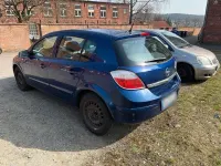 Usata Opel Astra 105 CV (77 kW) 2004 Blu Berlina
