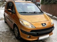 Gebraucht Peugeot 1007 73 PS (53 kW) 2005 Gold Van / Kleinbus