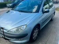 Gebraucht Peugeot 206 75 PS (55 kW) 2005 Grau Kleinwagen