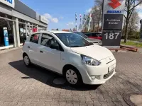 Gebraucht Mitsubishi Space Star Classic Collection 71 PS (52 kW) 2014 Weiß Van / Kleinbus
