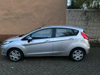 Gebraucht Ford Fiesta Trend 60 PS (44 kW) 2012 Limousine