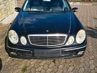 Gebraucht Mercedes E320 204 PS (150 kW) 2004 Schwarz Kombi