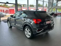 Gebraucht Audi Q2 Advanced 150 PS (110 kW) 2023 Grau SUV