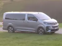Gebraucht Citroën Spacetourer 177 PS (130 kW) 2024 Grau Van / Kleinbus