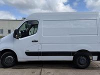 Gebraucht Opel Movano 131 PS (96 kW) 2019 Weiß Van / Kleinbus