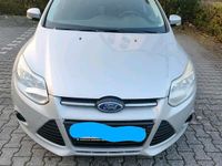 Gebraucht Ford Focus 105 PS (77 kW) 2011 Silber Kombi