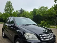 Gebraucht Mercedes ML320 224 PS (164 kW) 2006 Schwarz SUV