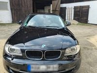 Gebraucht BMW 116 122 PS (89 kW) 2011 Schwarz Kleinwagen