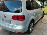 Gebraucht VW Touran 105 PS (77 kW) 2010 Silber Van / Kleinbus