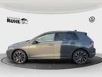 Gebraucht VW Golf VIII Move 110 PS (80 kW) 2024 Grau Limousine