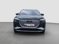 Gebraucht Audi Q4 e-tron Performance 219 kW (299 PS) 2022 Schwarz SUV