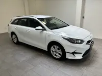 Gebraucht Kia Ceed Vision 136 PS (100 kW) 2023 Weiß Kleinwagen