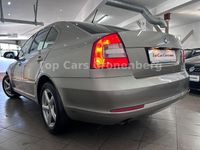 Second-hand Skoda Octavia Ambition 105 CP (77 kW) 2012 Bej Berlinǎ