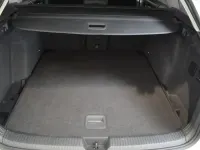 Gebraucht VW Golf VIII Life 150 PS (110 kW) 2024 Weiß Kombi
