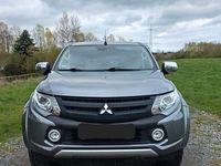 Gebraucht Mitsubishi L200 Edition 181 PS (133 kW) 2017 Grau Pickup