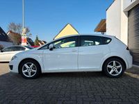 Gebraucht Seat Leon Reference 105 PS (77 kW) 2012 Weiß Limousine