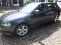 Gebraucht Audi A3 Sportback 102 PS (75 kW) 2010 Schwarz Kleinwagen