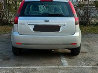 Gebraucht Ford Fiesta 80 PS (58 kW) 2003 Silber Kleinwagen
