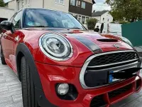 Używany Mini John Cooper Works 192 KM (141 kW) 2019 Czerwony Hatchback