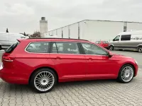 Gebraucht VW Passat Comfortline 120 PS (88 kW) 2019 Rot Kombi