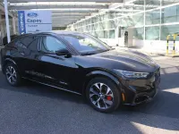 Gebraucht Ford Mustang Mach-E Basis 258 kW (351 PS) 2021 Schwarz SUV