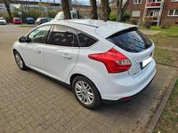 Gebraucht Ford Focus Titanium 125 PS (91 kW) 2013 Weiß Limousine