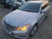 Gebraucht Mercedes E300 252 PS (185 kW) 2012 Silber Kombi