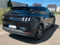 Używany Ford Mustang Mach-E Basis 197 kW (269 KM) 2023 Czarny SUV