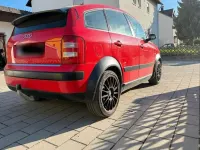 Gebraucht Audi A2 90 PS (66 kW) 2005 Rot Kleinwagen