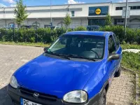 Używany Opel Corsa Swing 45 KM (33 kW) 1996 Niebieski Hatchback