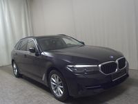 Gebraucht BMW 520 190 PS (139 kW) 2023 Schwarz Kombi