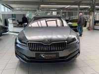 Gebraucht Skoda Superb Style 200 PS (147 kW) 2023 Graphitegrau metallic Kombi