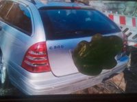 Gebraucht Mercedes 200 170 PS (125 kW) 2005 Silber Kombi