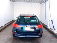 Gebraucht Opel Astra 95 PS (69 kW) 2011 Schwarz Kombi