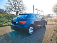 gebraucht Audi A1 AMBiTiON 1.6 TDI °SCHWARZ ° SCHECKHEFT ° 8 FACH ° 159 TKM