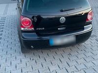 Gebraucht VW Polo 60 PS (44 kW) 2009 Schwarz Kleinwagen