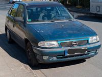 Gebraucht Opel Astra 75 PS (55 kW) 1997 Blau Limousine