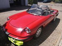 Gebraucht Alfa Romeo Spider 115 PS (84 kW) 1987 Rot Cabrio