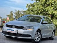 Gebraucht VW Jetta Trendline 105 PS (77 kW) 2012 Silber Limousine
