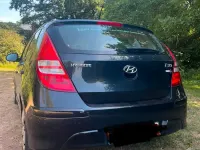 Gebraucht Hyundai i30 109 PS (80 kW) 2011 Schwarz Limousine