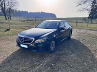 Gebraucht Mercedes E250 204 PS (150 kW) 2014 Schwarz Limousine