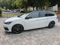 Gebraucht Peugeot 308 GT 131 PS (96 kW) 2021 Weiß Kombi
