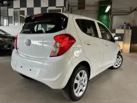 Używany Opel Karl Edition 75 KM (55 kW) 2016 Biały Hatchback