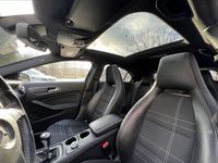 Gebraucht Mercedes A200 156 PS (114 kW) 2013 Schwarz Kleinwagen