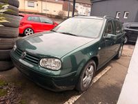 Gebraucht VW Golf IV 2001 Grün Kombi