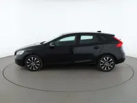 Gebraucht Volvo V40 Momentum 122 PS (89 kW) 2019 Schwarz Kombi