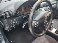 Gebraucht Mercedes C200 163 PS (119 kW) 2007 Grau Coupé