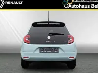Gebraucht Renault Twingo Techno 60 kW (82 PS) 2023 Pastellblau Kleinwagen