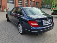 Gebraucht Mercedes C180 156 PS (114 kW) 2013 Blau Limousine